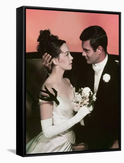 GIGI, 1958 directed by VINCENTE MINNELLI Leslie Caron / Louis Jourdan (photo)-null-Framed Stretched Canvas