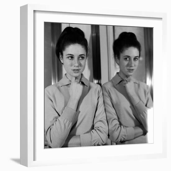 Gigliola Cinquetti with Her Arms Folded-null-Framed Photographic Print