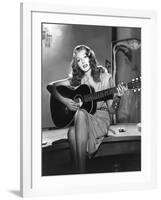 GILDA, 1946 directed by CHARLES VIDOR Rita Hayworth (b/w photo)-null-Framed Photo