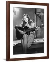 GILDA, 1946 directed by CHARLES VIDOR Rita Hayworth (b/w photo)-null-Framed Photo