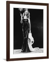 GILDA, 1946 directed by CHARLES VIDOR Rita Hayworth (b/w photo)-null-Framed Photo