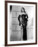 GILDA, 1946 directed by CHARLES VIDOR Rita Hayworth (b/w photo)-null-Framed Photo