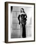 GILDA, 1946 directed by CHARLES VIDOR Rita Hayworth (b/w photo)-null-Framed Photo