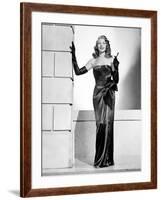 GILDA, 1946 directed by CHARLES VIDOR Rita Hayworth (b/w photo)-null-Framed Photo