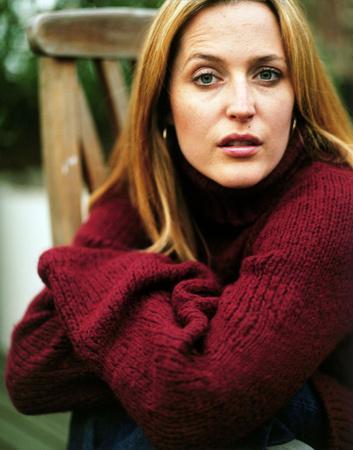 Gillian Anderson' Photo | AllPosters.com