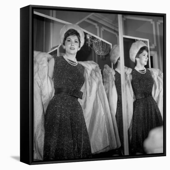 Gina Lollobrigida-null-Framed Stretched Canvas