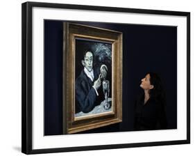 Giovanna Bertazzoni Poses for Photographers in Front of 1903 Pablo Picasso's "The Absinthe Drinker"-null-Framed Photographic Print