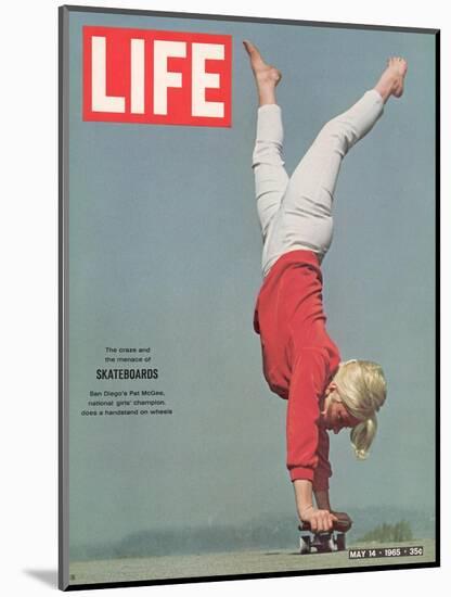 Girl Doing Handstand on Skateboard, May 14, 1965-Bill Eppridge-Mounted Photographic Print