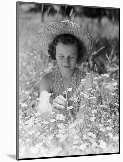 Girl in a Field of Daisies-Philip Gendreau-Mounted Photographic Print