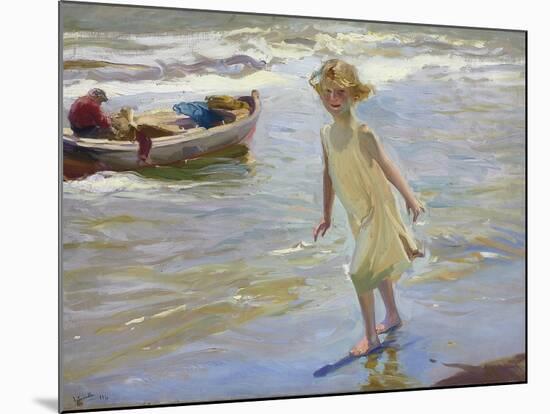 Girl on the Beach-Joaqu?n Sorolla y Bastida-Mounted Photographic Print