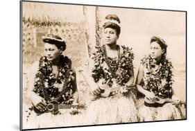 Girls with Ukuleles, Hawaii, Photo-null-Mounted Art Print