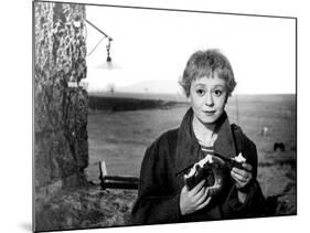 Giuletta Masina in 'La Strada', 1954-null-Mounted Giclee Print