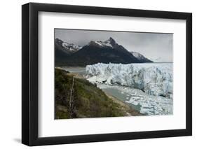 Glaciar Perito Moreno (Perito Moreno Glacier)-Tony-Framed Photographic Print