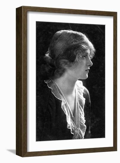 Gladys Cooper (1888-197), English Actress, 1900s-Faulkner & Co.-Framed Giclee Print