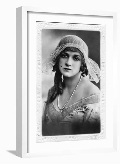 Gladys Cooper (1888-197), English Actress, 1900s-Rita Martin-Framed Giclee Print