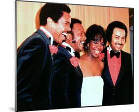 Gladys Knight & The Pips-null-Mounted Photo