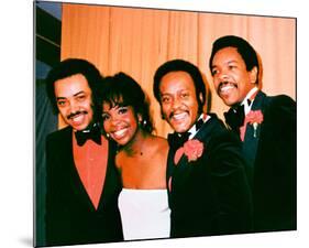 Gladys Knight & The Pips-null-Mounted Photo