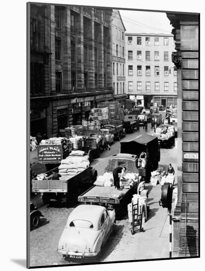 Glasgow Markets, Fruit Market Unloading, 1955-null-Mounted Photographic Print