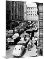 Glasgow Markets, Fruit Market Unloading, 1955-null-Mounted Photographic Print