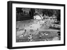 Glenwood Springs, Colorado - Swimming Pool and Beach-Lantern Press-Framed Art Print