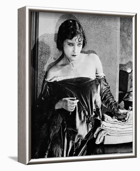 Gloria Swanson-null-Framed Photo