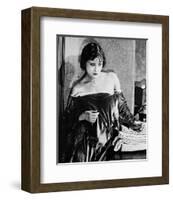 Gloria Swanson-null-Framed Photo