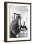 Gloria Vanderbilt and Husband Wyatt Cooper, New York, 1974-Alfred Eisenstaedt-Framed Photographic Print