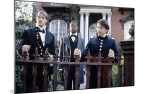 Glory (Pour la gloire) by EdwardZwick with Cary Elwes, Andre Braugher and Matthew Broderick., 1989 -null-Mounted Photo