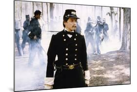 Glory (Pour la gloire) by EdwardZwick with Matthew Broderick, 1989 (guerre by Secession) (photo)-null-Mounted Photo