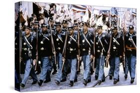 Glory (Pour la gloire) by EdwardZwick with Morgan Freeman, 1989 (guerre by Secession) (photo)-null-Stretched Canvas