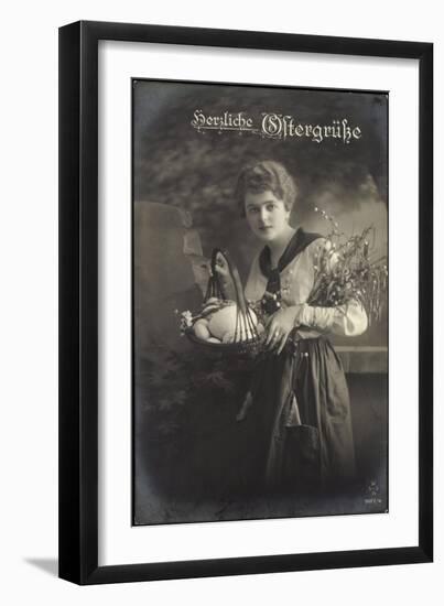 Glückwunsch Ostern, Mädchen Mit Eierkorb, 907/4-null-Framed Giclee Print