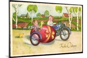 Glückwunsch Ostern, Pärchen Fährt in Einem Motorrad-null-Mounted Giclee Print