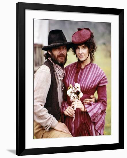 GOIN' SOUTH, 1978 directed by JACK NICHOLSON Jack Nicholson and Mary Steenburgen (photo)-null-Framed Photo