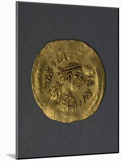 Gold Denarius of Heraclius, Byzantine Emperor, Recto, Byzantine Coins, 7th Century-null-Mounted Giclee Print