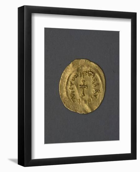 Gold Denarius of Heraclius, Byzantine Emperor, Verso, Byzantine Coins, 7th Century-null-Framed Premium Giclee Print