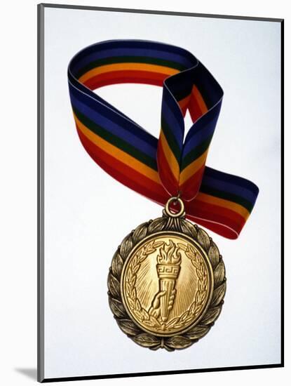 Gold Medal-Paul Sutton-Mounted Photographic Print