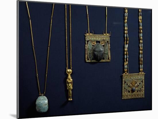 Gold Pendant of Isis and Pectoral Decorated with Scarab-null-Mounted Giclee Print