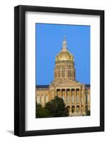 Golden dome of Iowa State Capital building, Des Moines, Iowa-null-Framed Photographic Print