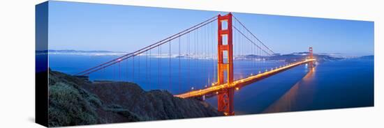 Golden Gate Bridge, San Francisco, California, USA-Gavin Hellier-Stretched Canvas