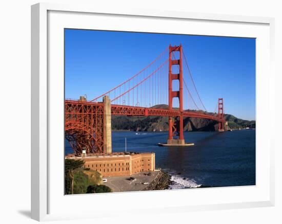 Golden Gate Bridge, San Francisco, California, USA-John Alves-Framed Photographic Print