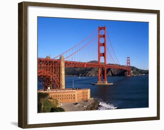 Golden Gate Bridge, San Francisco, California, USA-John Alves-Framed Photographic Print