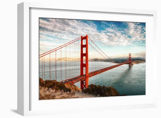 Golden Gate Bridge, San Francisco-vent du sud-Framed Photographic Print