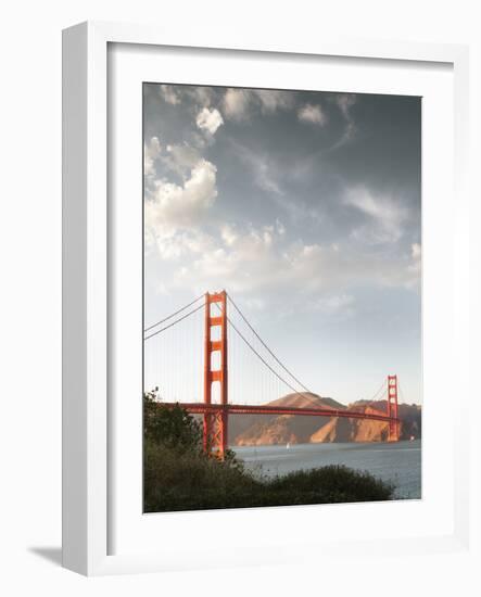 Golden Gate-ersler-Framed Photographic Print