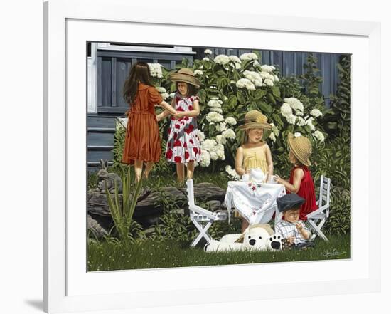 Golden Party-Sarah Fecteau-Framed Art Print