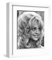 Goldie Hawn, Butterflies Are Free (1972)-null-Framed Photo