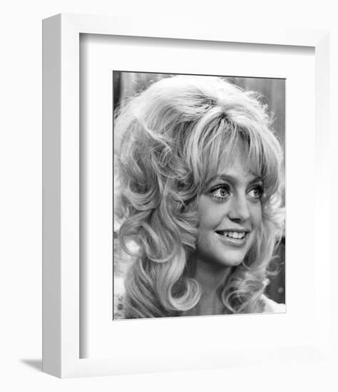 Goldie Hawn, Butterflies Are Free (1972)-null-Framed Photo