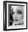 Goldie Hawn - Shampoo-null-Framed Photo