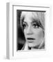 Goldie Hawn - Shampoo-null-Framed Photo