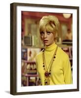 Goldie Hawn-null-Framed Photo