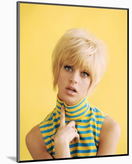 Goldie Hawn-null-Mounted Photo